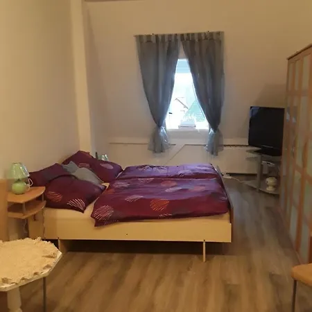 Schwarzer Adler Ferienwohnung mit 3 Schlafzimmern und 2 WC Markisch Buchholz Exterior foto