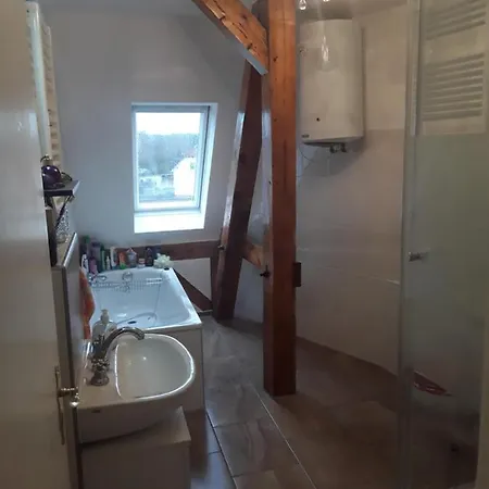 Schwarzer Adler Ferienwohnung mit 3 Schlafzimmern und 2 WC Markisch Buchholz Exterior foto
