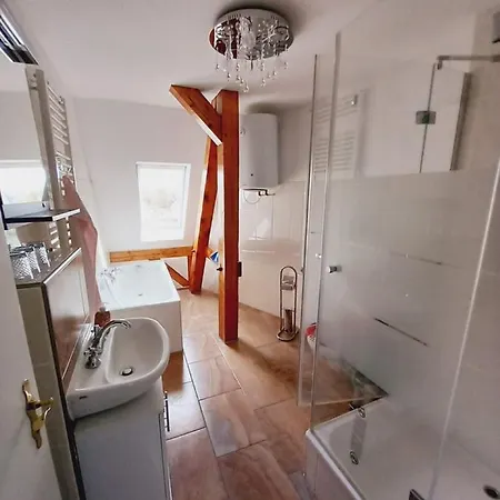Schwarzer Adler Ferienwohnung mit 3 Schlafzimmern und 2 WC Markisch Buchholz Exterior foto