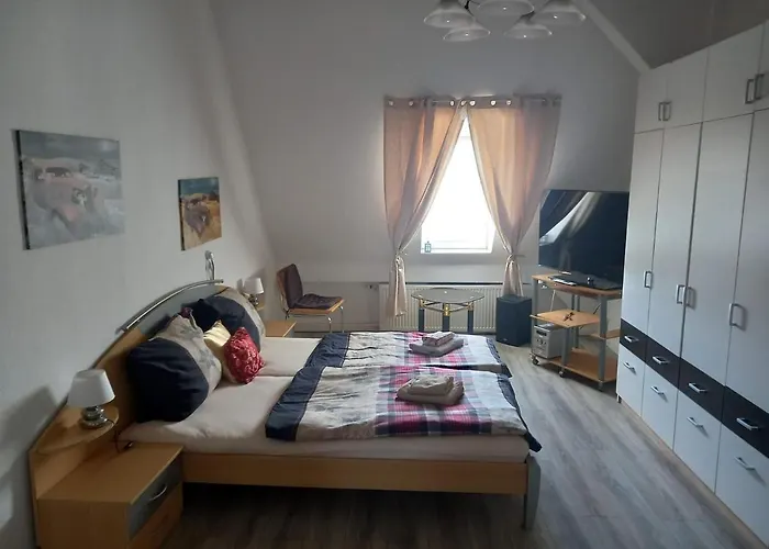 Schwarzer Adler Ferienwohnung mit 3 Schlafzimmern und 2 WC